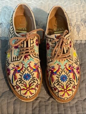 Kana Cream Embroidered Bird & Floral Lace-Up Shoes Exc.
Sundance